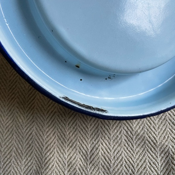 Rare Vintage Blue Enamel Dog Bowl - Picture 5 of 8